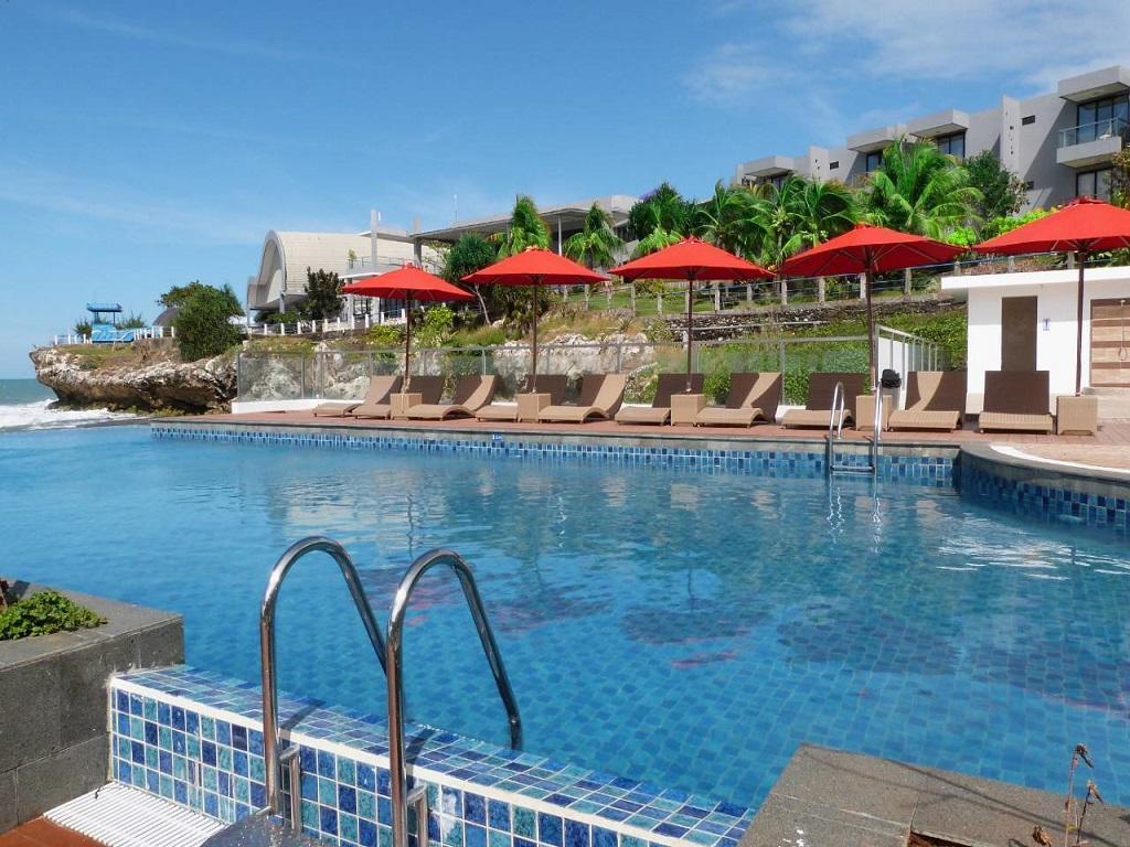 Tanjung Kodok Beach Resort Paciran Exterior foto